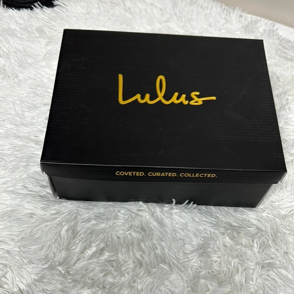 Lulu's Pink Heels with Crossover Straps